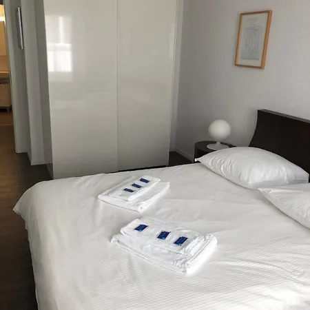 Executive 2br Flat 100sqm - Mainau 6 チューリッヒ