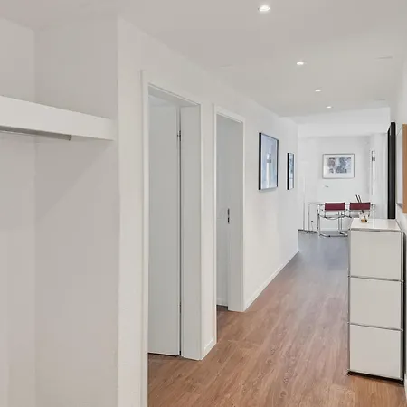 Διαμέρισμα Executive 2br Flat 100sqm - Mainau 6 *
