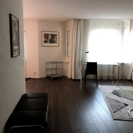 Apartment Executive 2br Flat 100sqm - Mainau 6